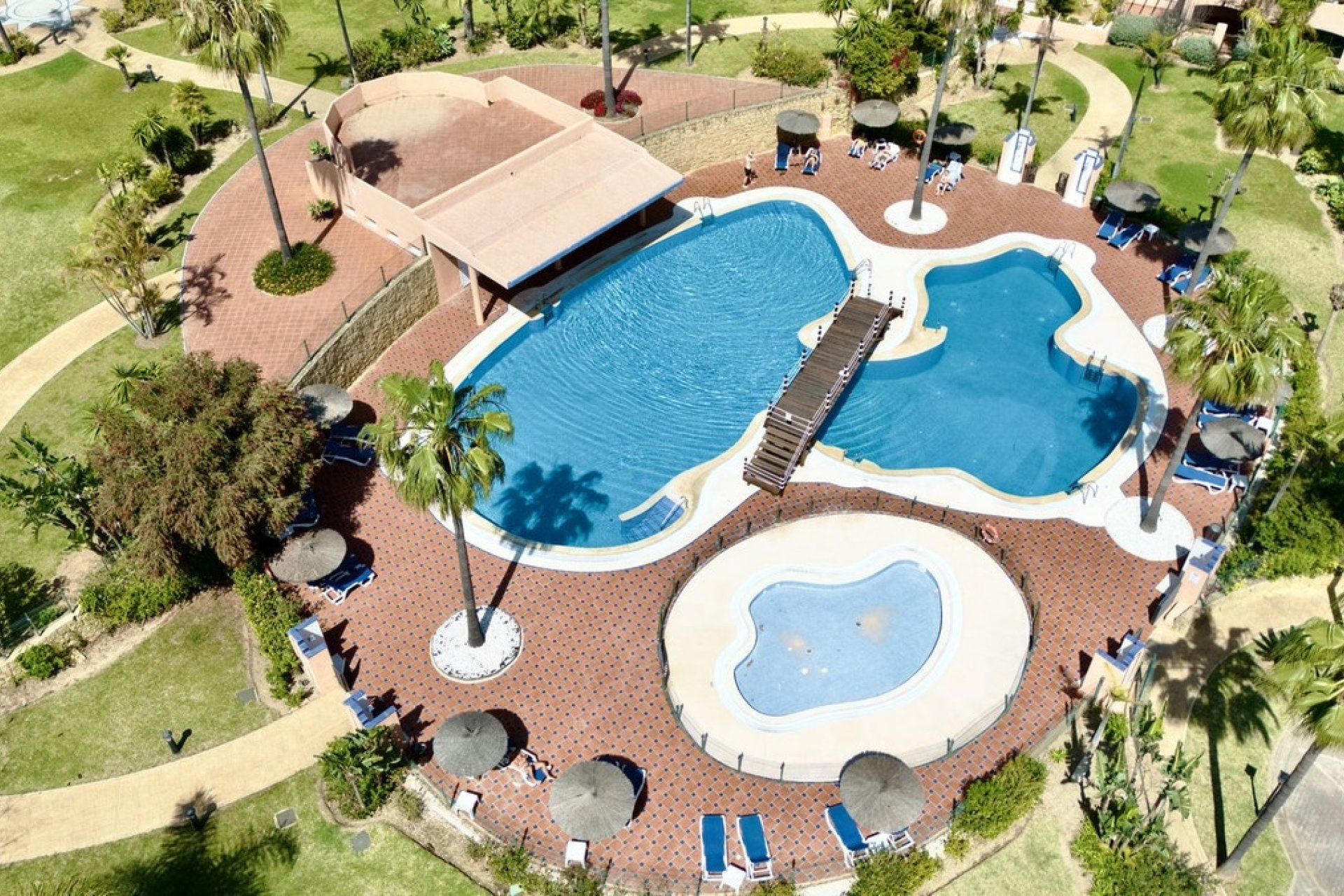 Resale - apartment - Estepona - Hacienda del Sol