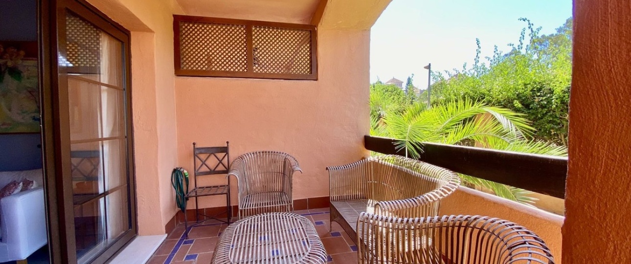 Resale - apartment - Estepona - Hacienda del Sol