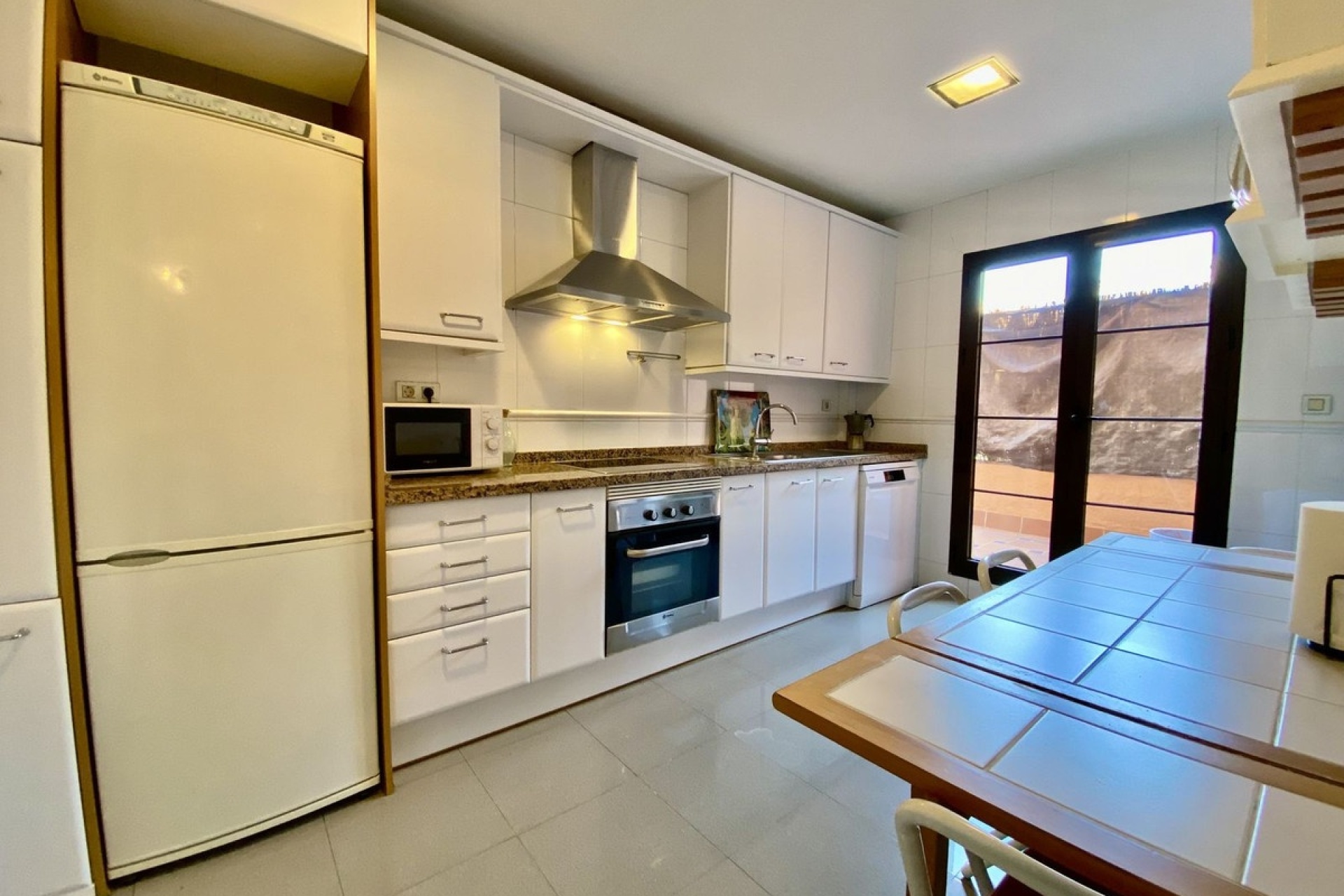 Resale - apartment - Estepona - Hacienda del Sol