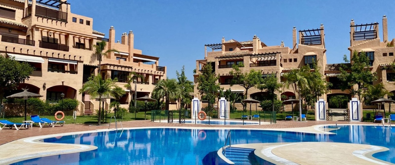Resale - apartment - Estepona - Hacienda del Sol