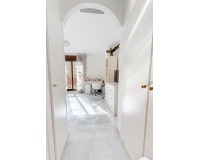 Resale - apartment - Estepona - Hacienda del Sol