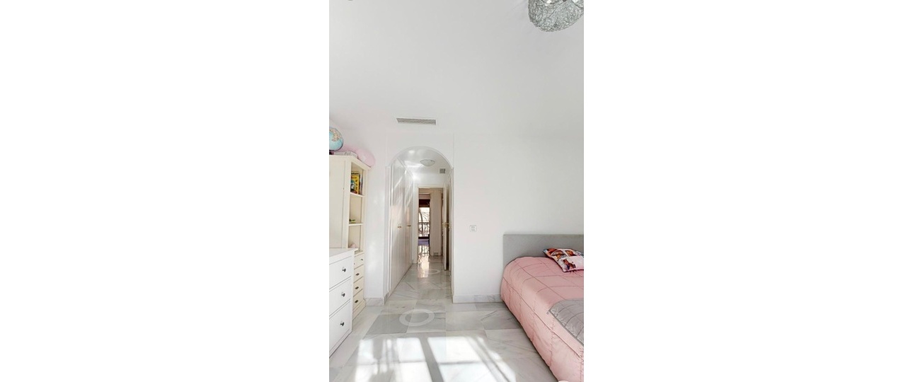 Resale - apartment - Estepona - Hacienda del Sol
