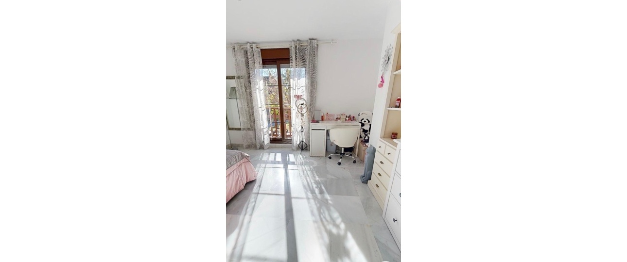 Resale - apartment - Estepona - Hacienda del Sol