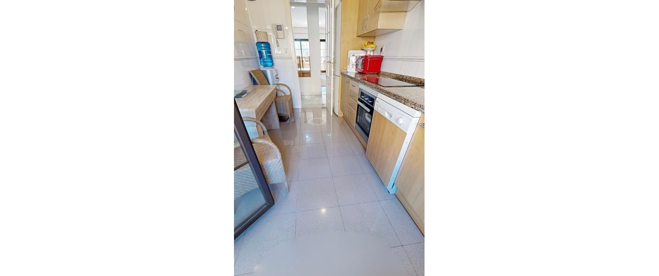Resale - apartment - Estepona - Hacienda del Sol