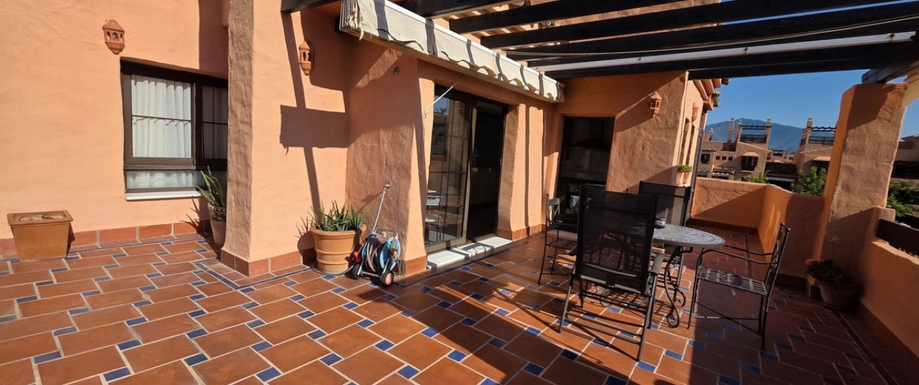 Resale - apartment - Estepona - Hacienda del Sol