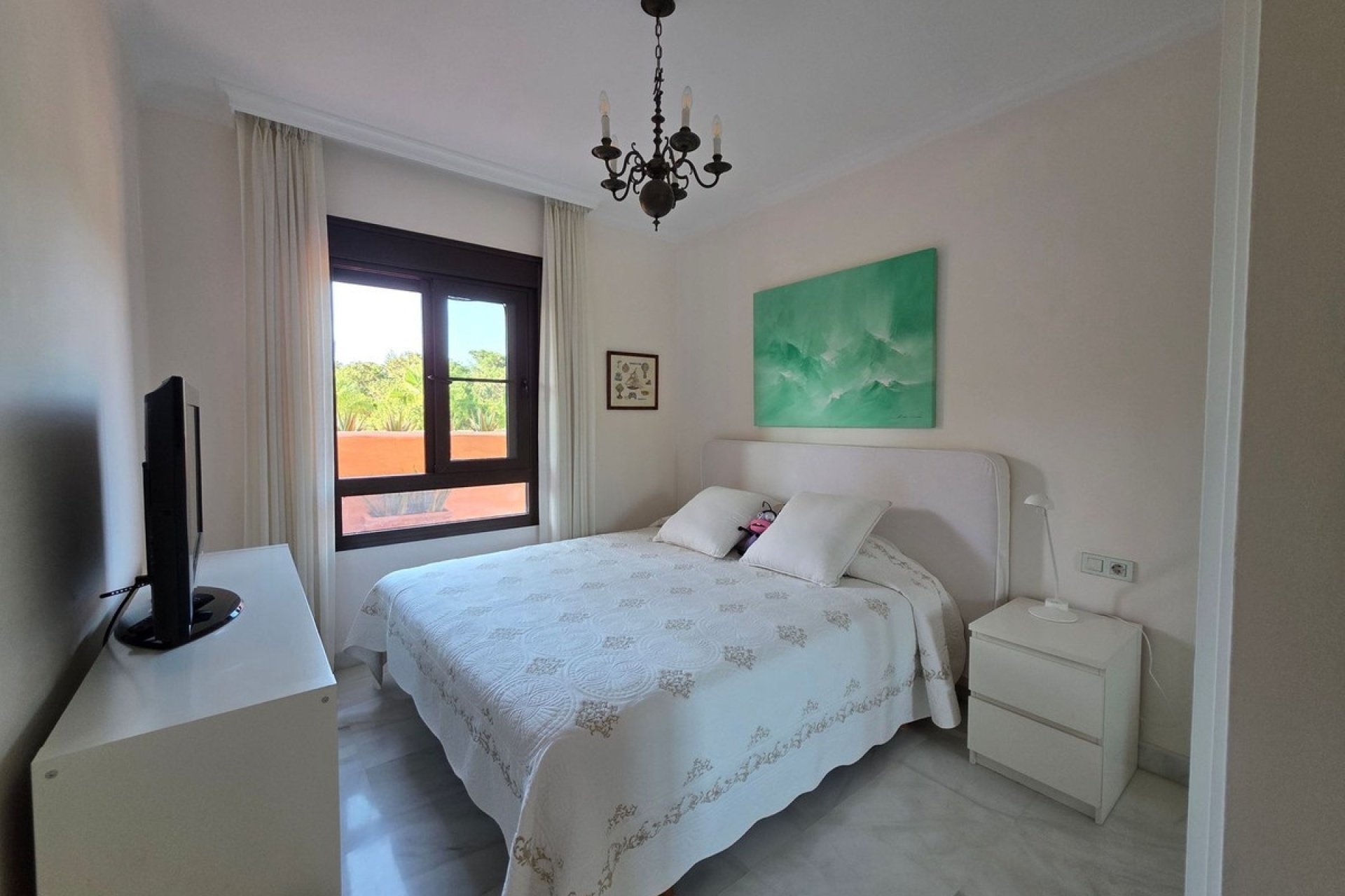 Resale - apartment - Estepona - Hacienda del Sol