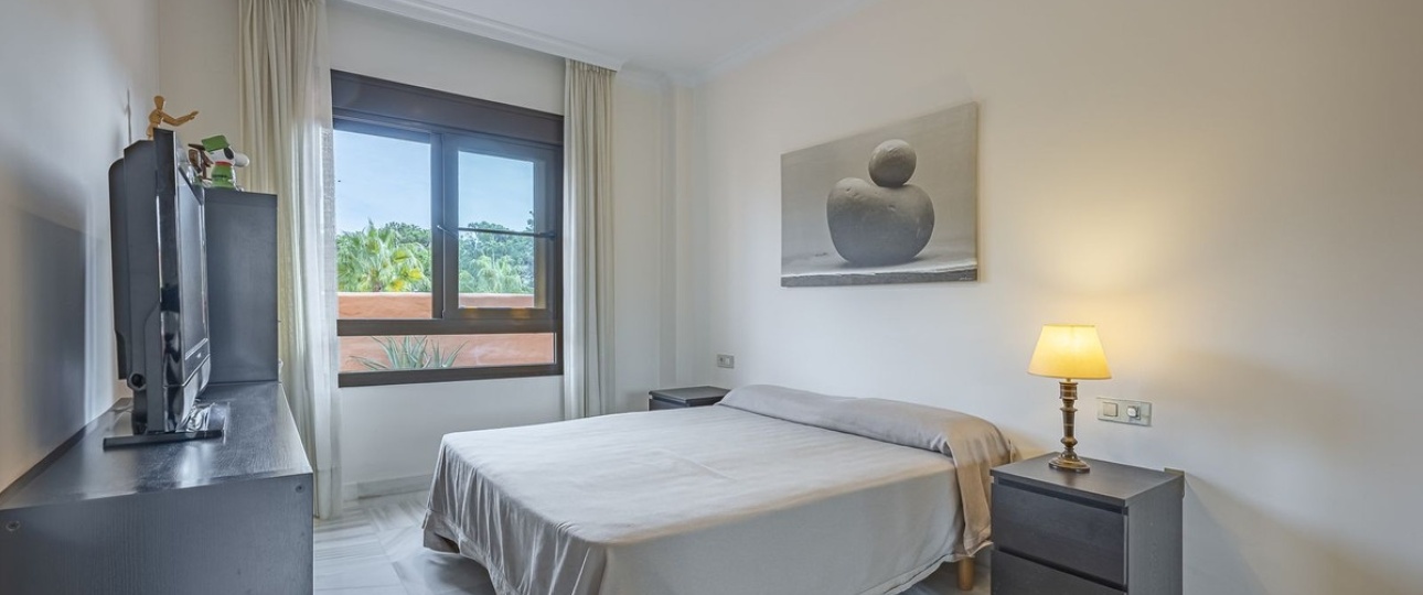 Resale - apartment - Estepona - Hacienda del Sol