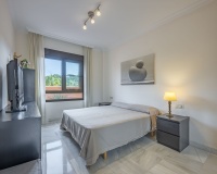 Resale - apartment - Estepona - Hacienda del Sol