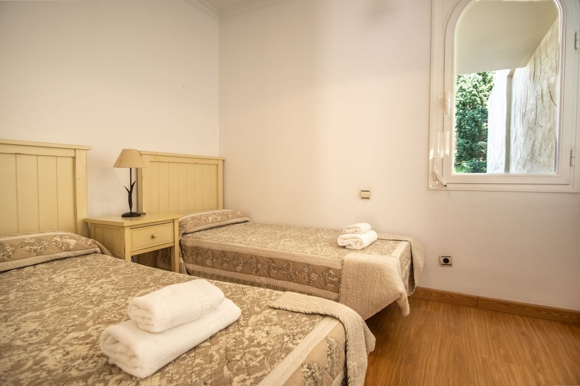 Resale - apartment - Estepona - New Golden Mile