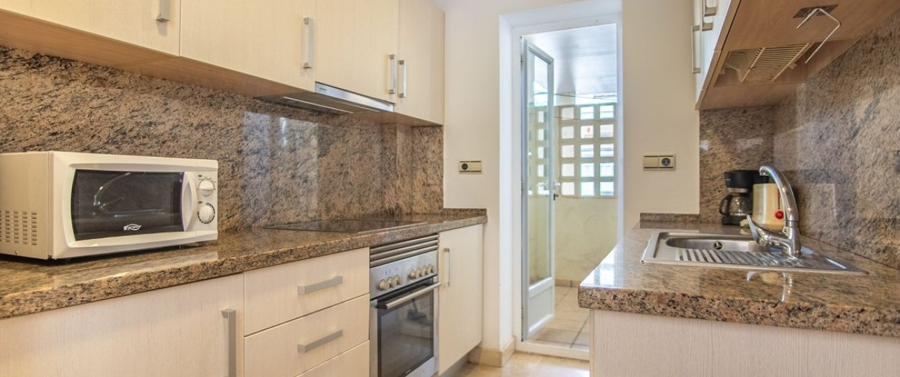 Resale - apartment - Estepona - New Golden Mile