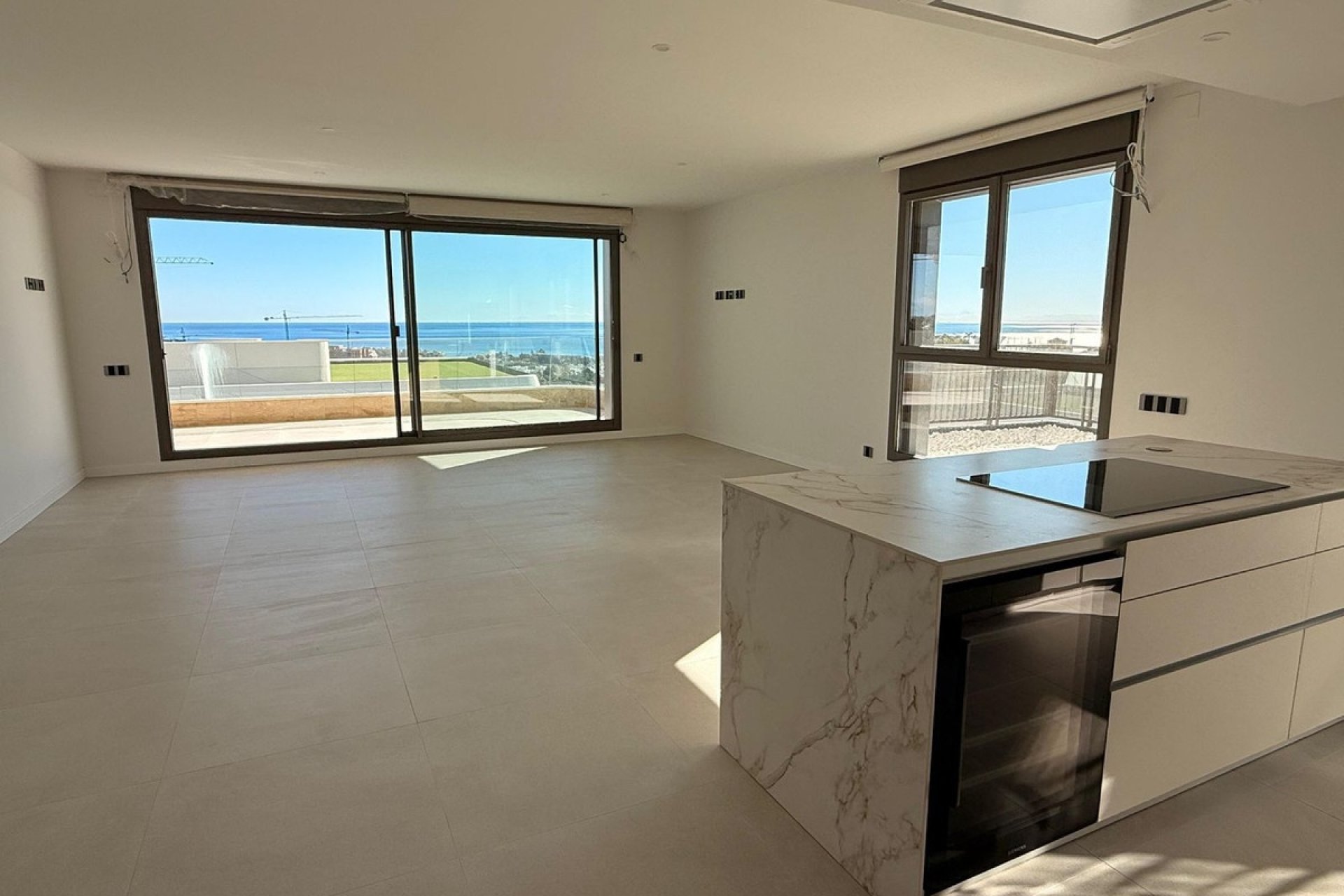 Resale - apartment - Estepona - New Golden Mile