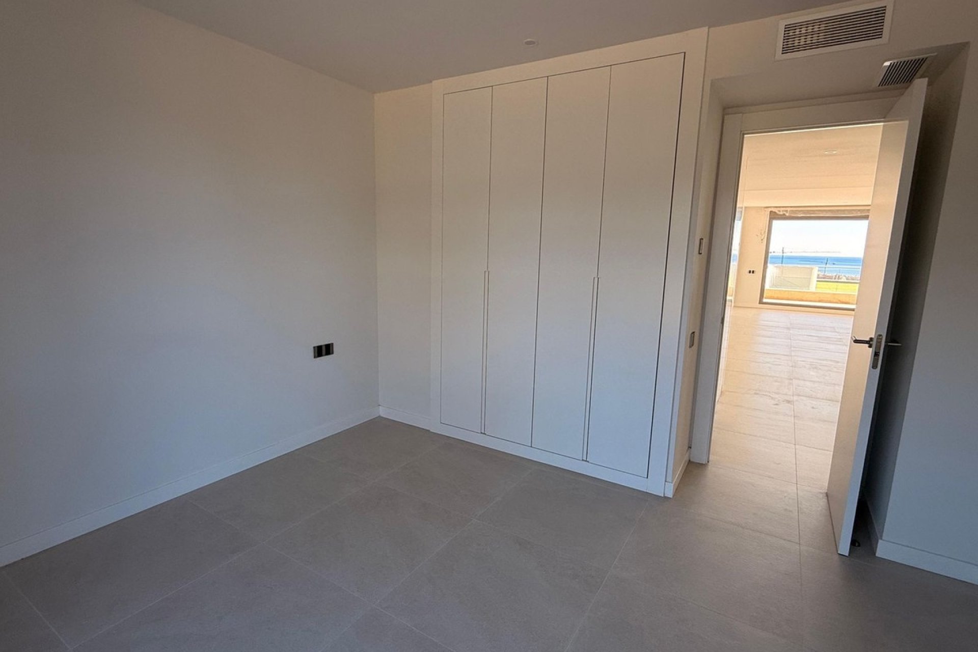 Resale - apartment - Estepona - New Golden Mile