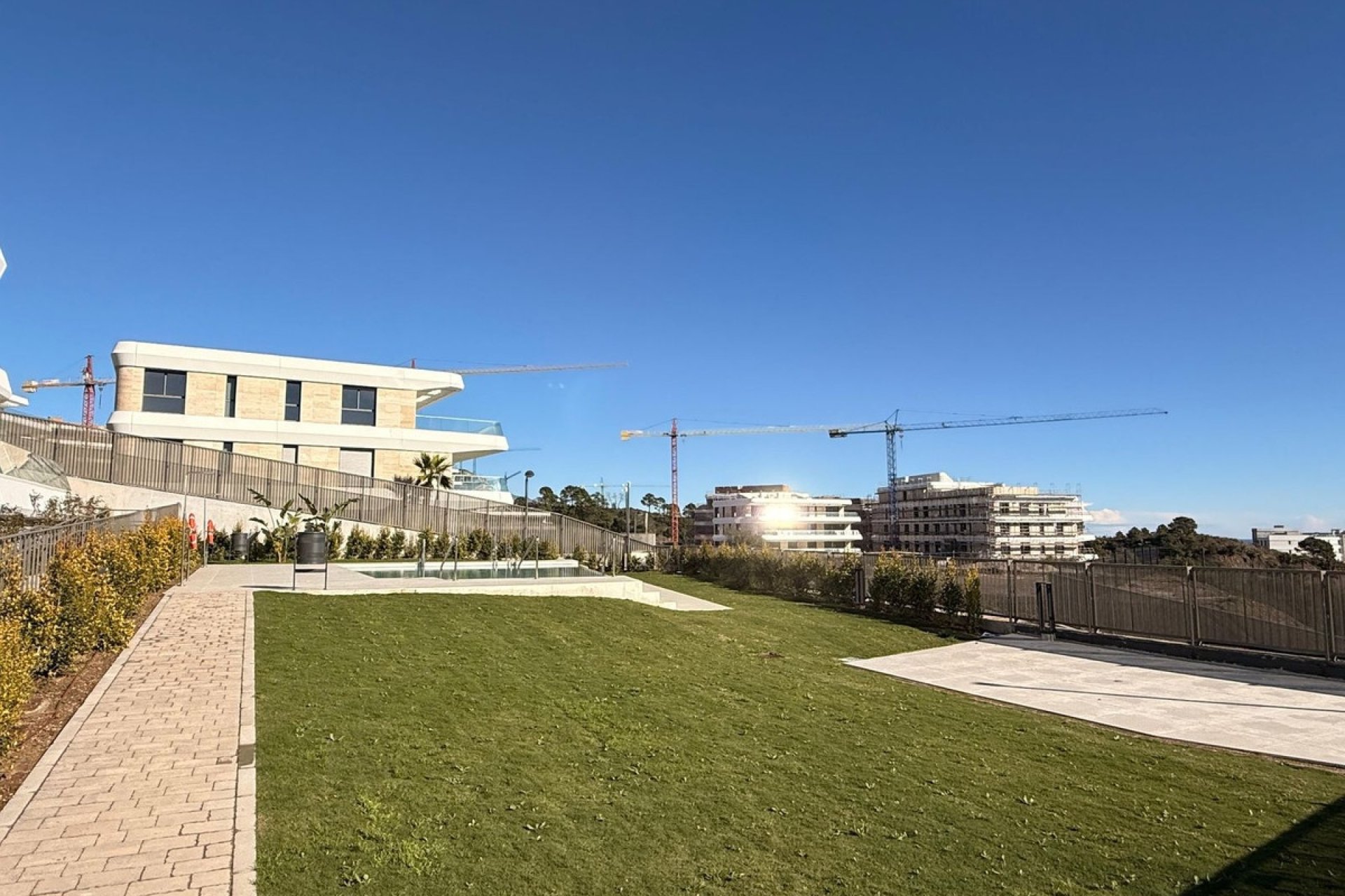 Resale - apartment - Estepona - New Golden Mile