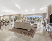 Resale - apartment - Estepona - New Golden Mile