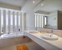 Resale - apartment - Estepona - New Golden Mile