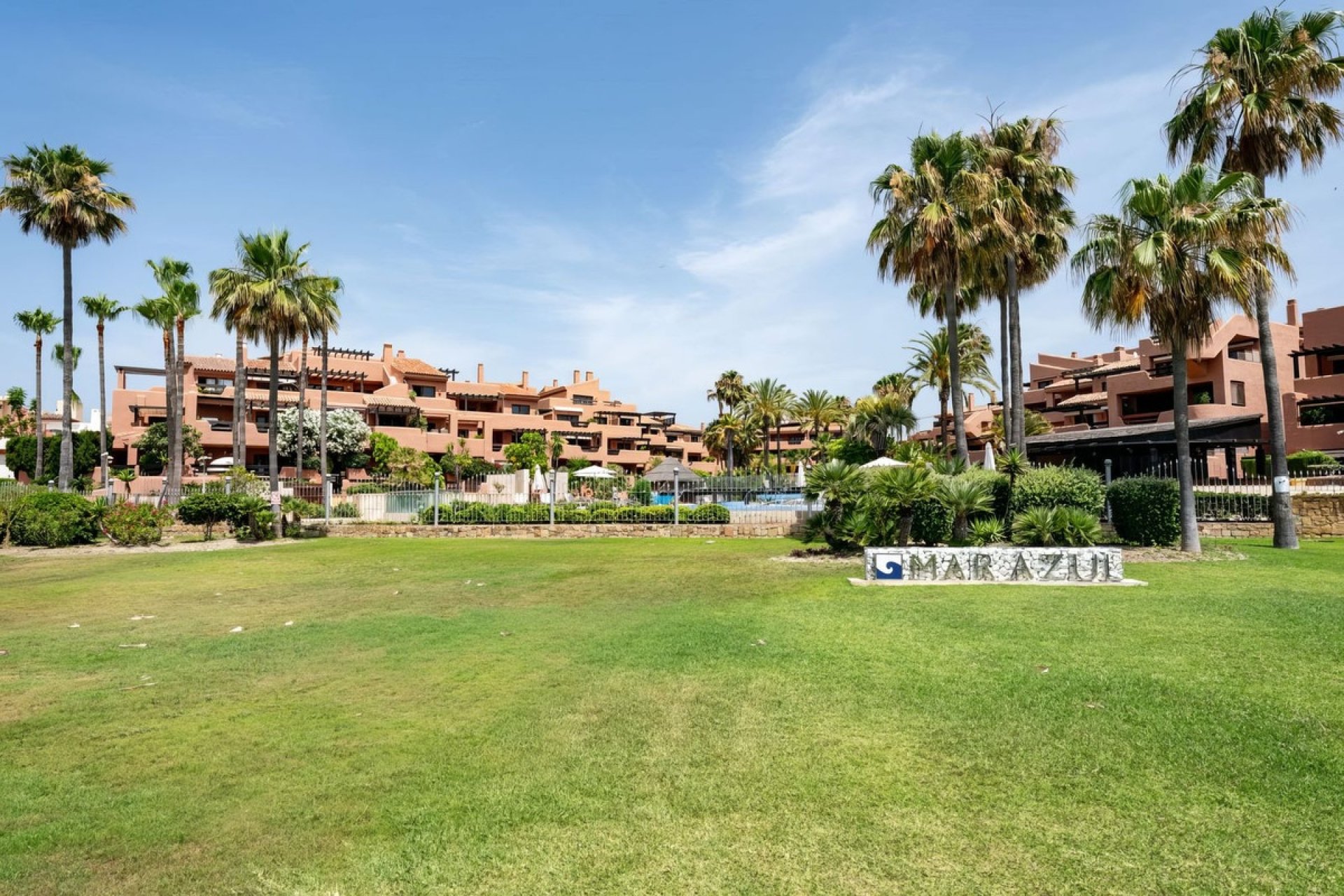 Resale - apartment - Estepona - New Golden Mile