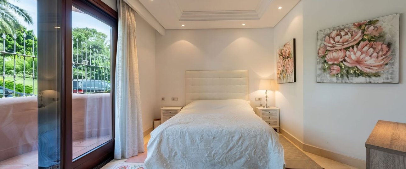 Resale - apartment - Estepona - New Golden Mile