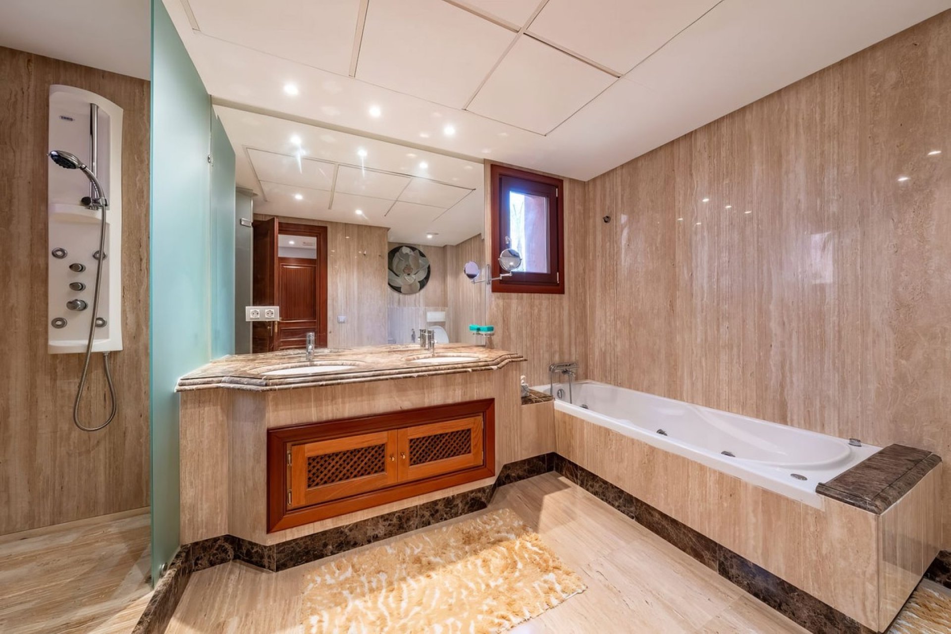 Resale - apartment - Estepona - New Golden Mile