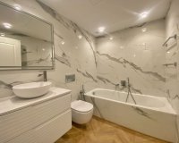 Resale - apartment - Estepona - New Golden Mile