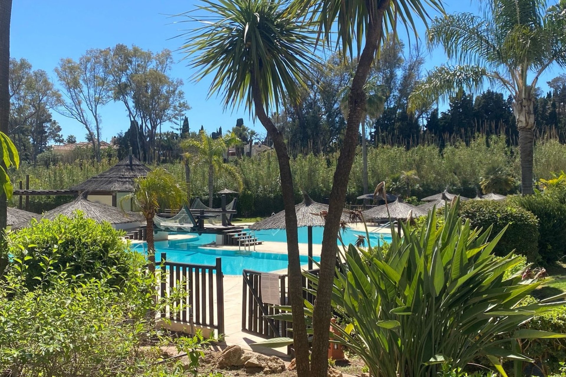 Resale - apartment - Estepona - New Golden Mile