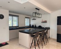 Resale - apartment - Estepona - New Golden Mile