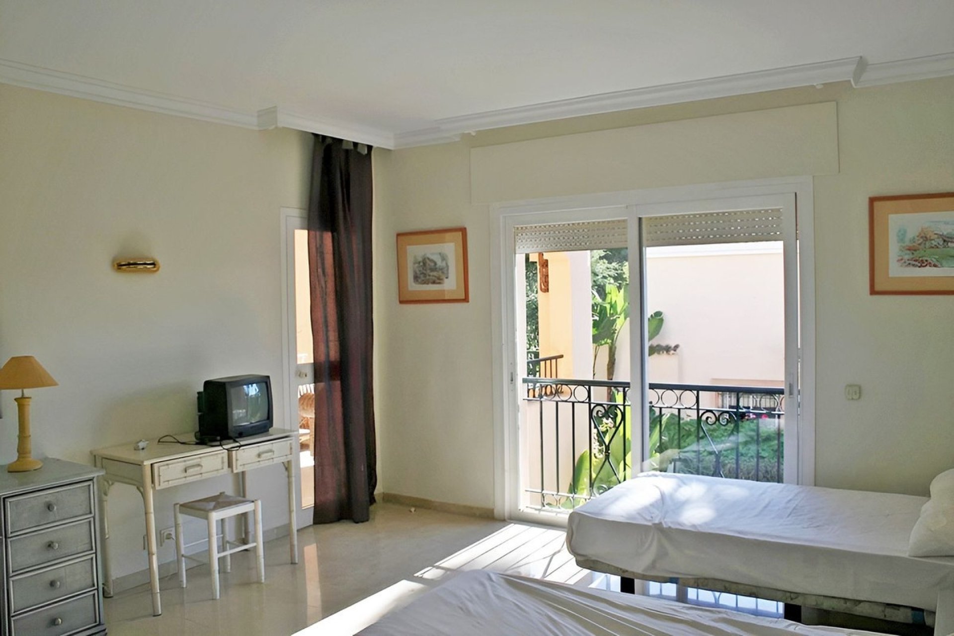 Resale - apartment - Estepona - New Golden Mile