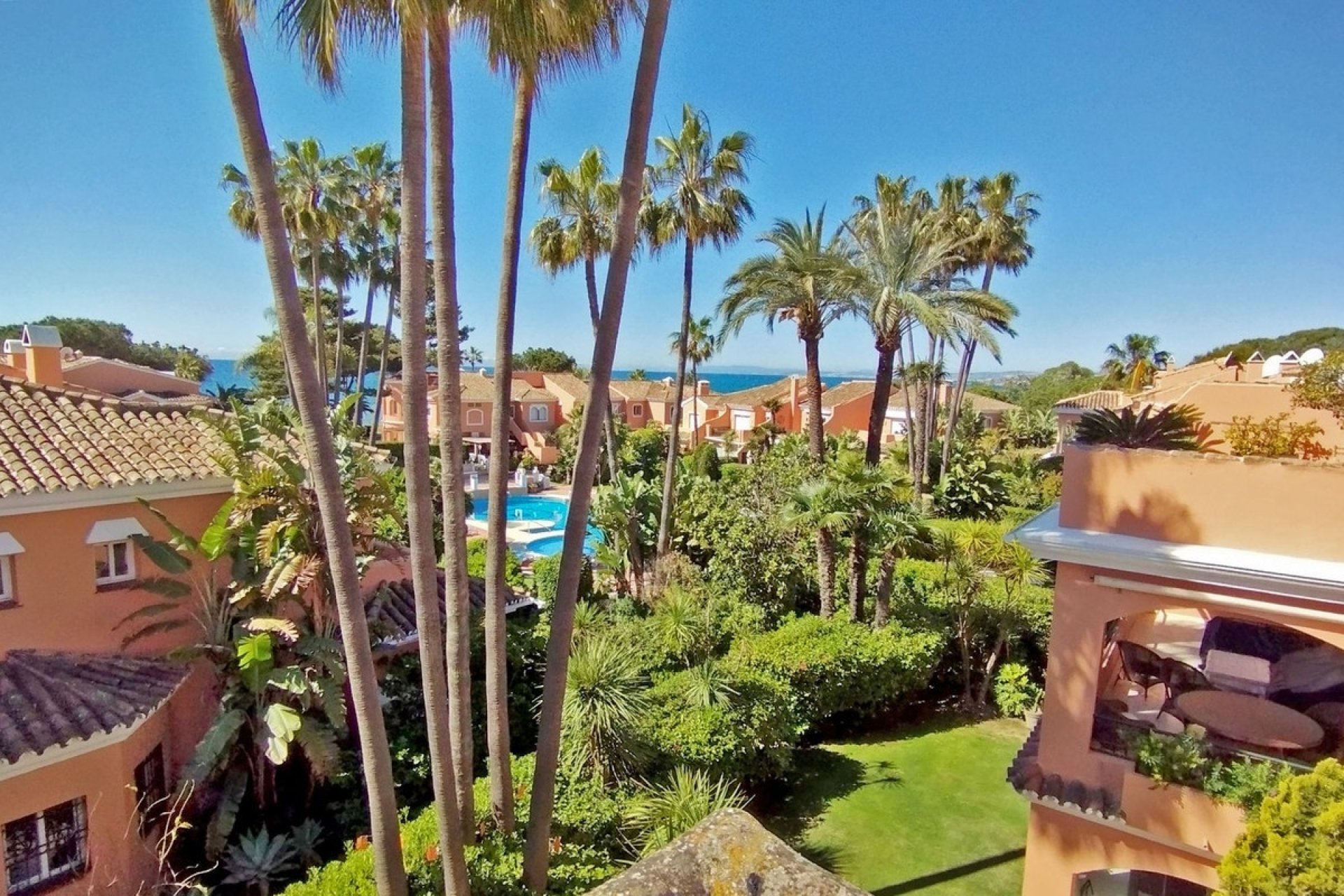 Resale - apartment - Estepona - New Golden Mile