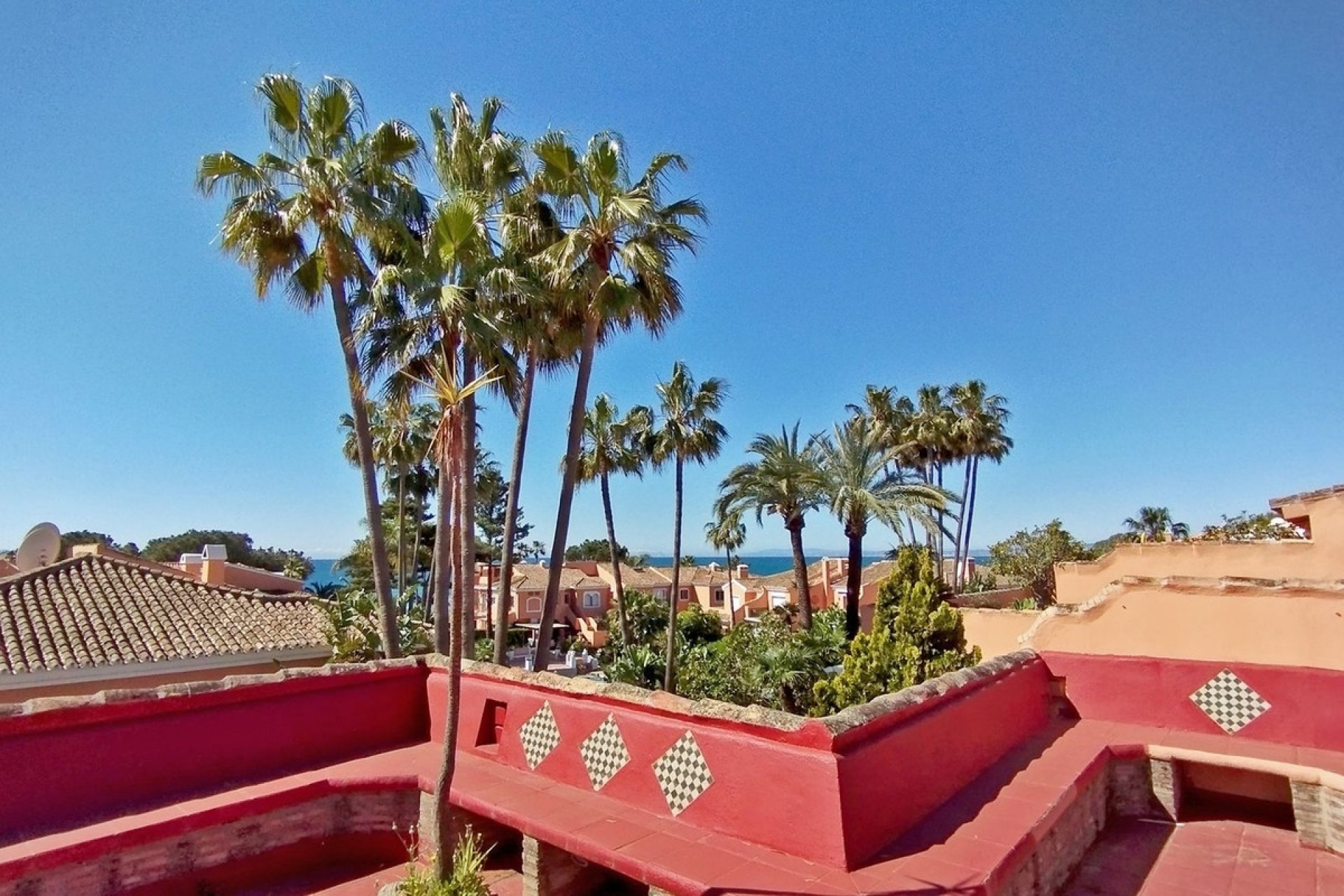 Resale - apartment - Estepona - New Golden Mile