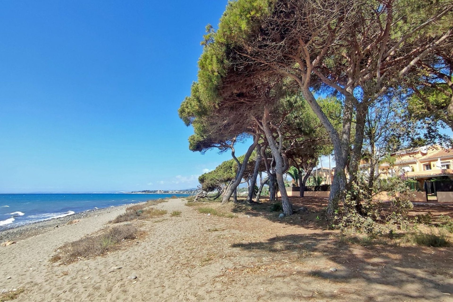 Resale - apartment - Estepona - New Golden Mile