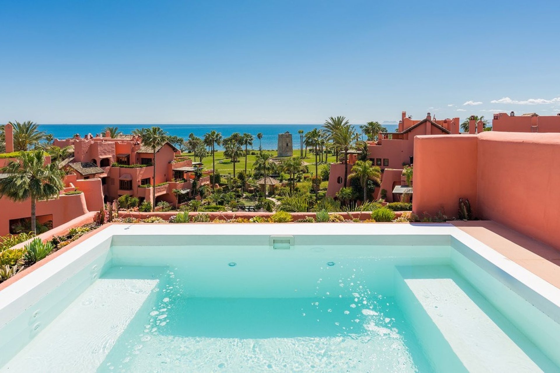 Resale - apartment - Estepona - New Golden Mile