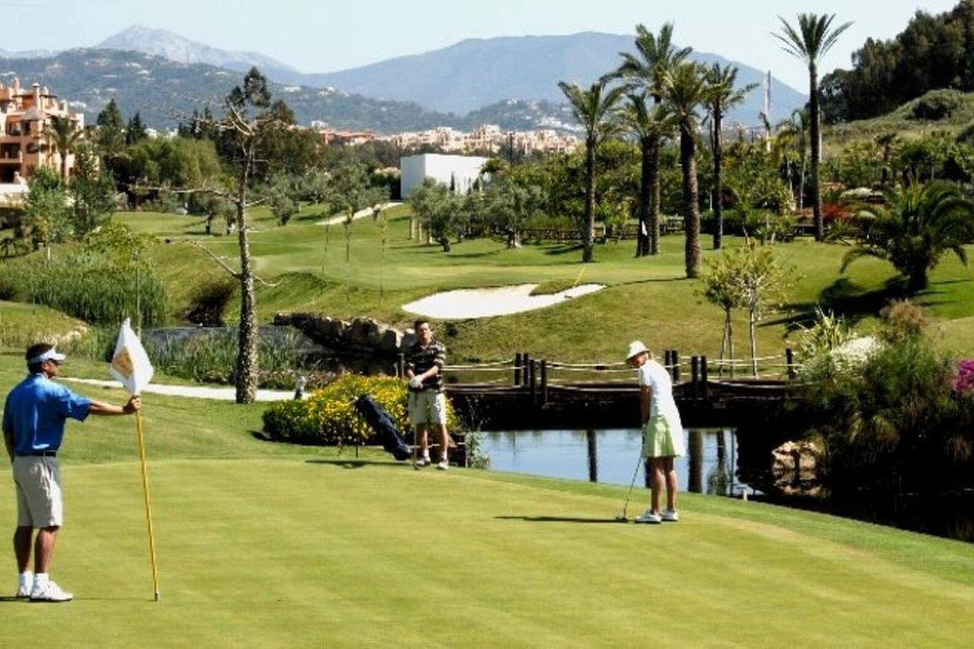 Resale - apartment - Estepona - New Golden Mile