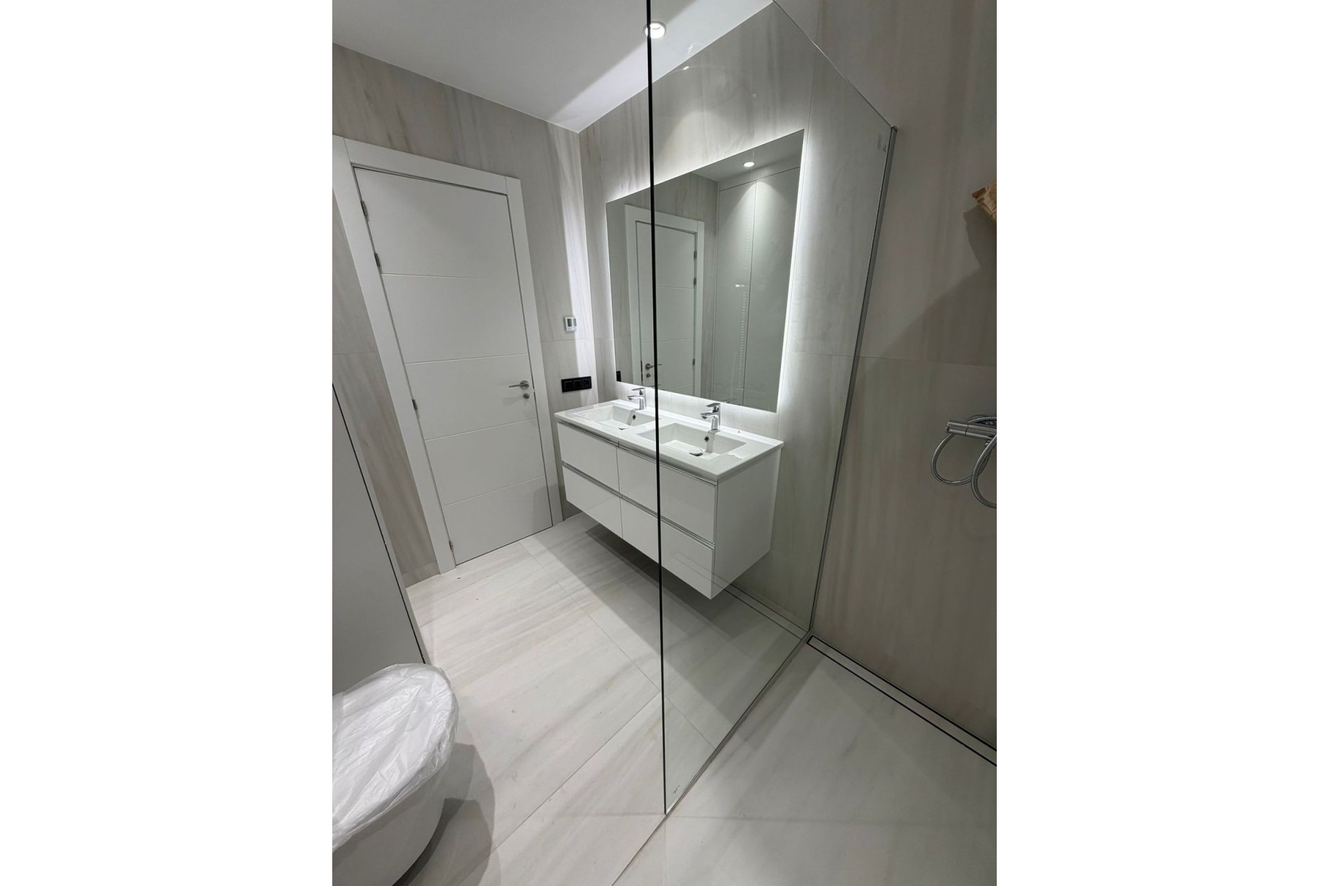 Resale - apartment - Estepona - New Golden Mile