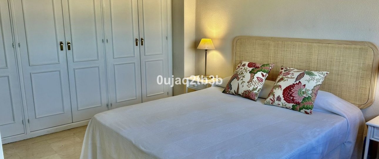 Resale - apartment - Estepona - New Golden Mile