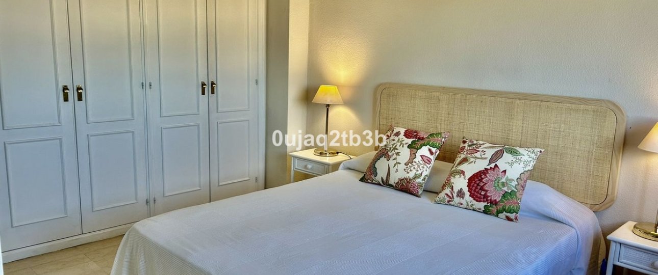 Resale - apartment - Estepona - New Golden Mile