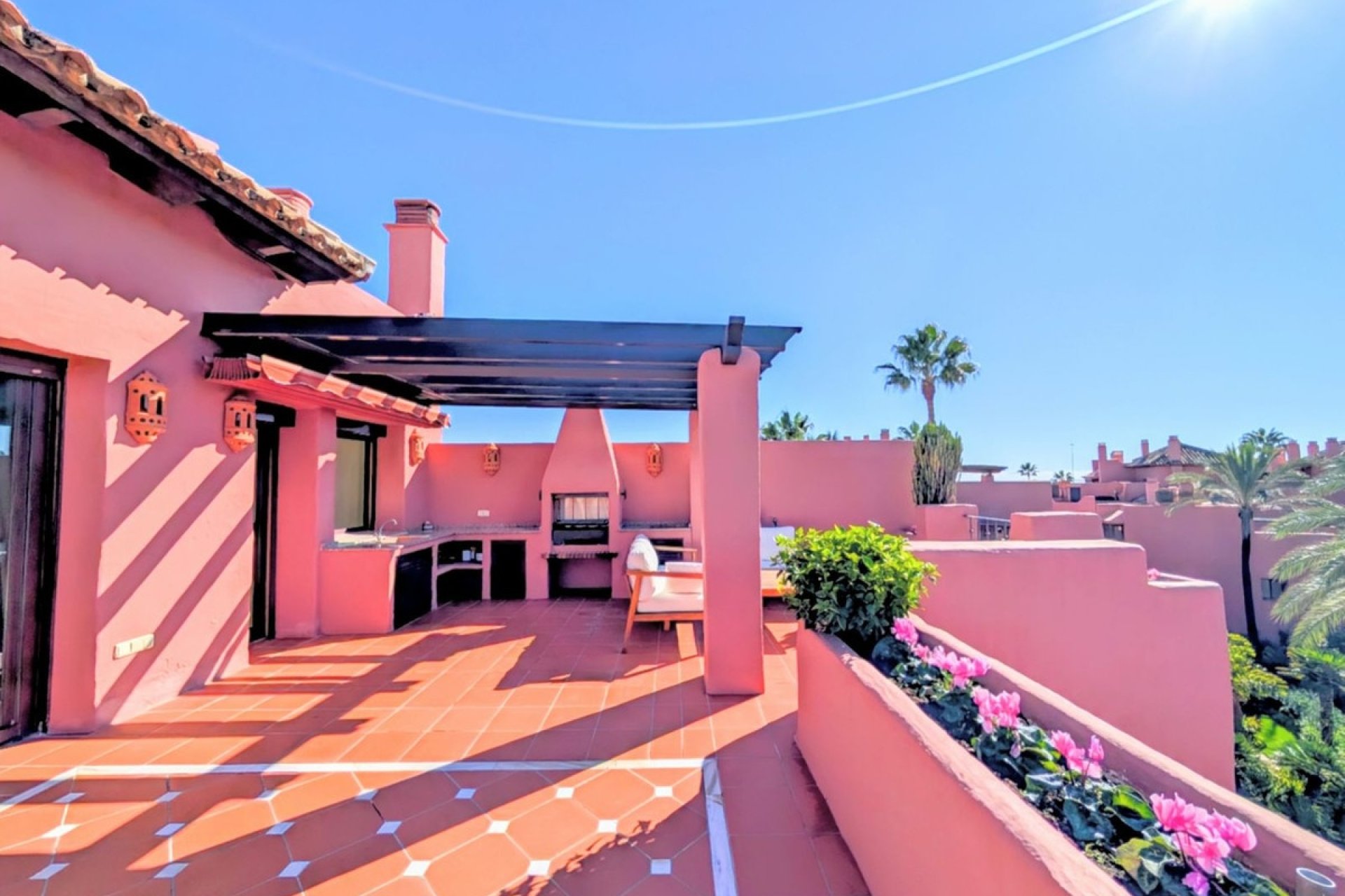 Resale - apartment - Estepona - New Golden Mile