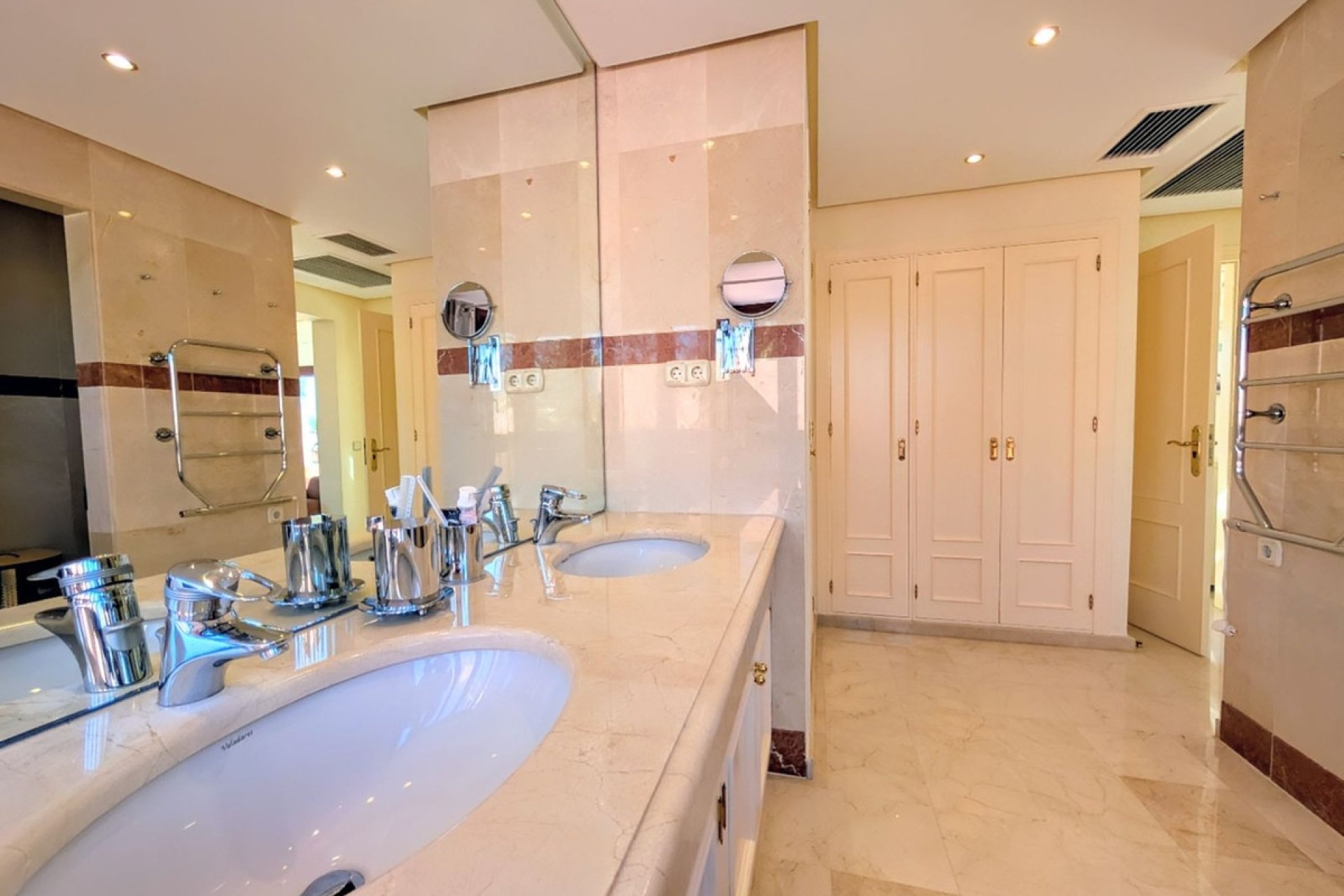 Resale - apartment - Estepona - New Golden Mile