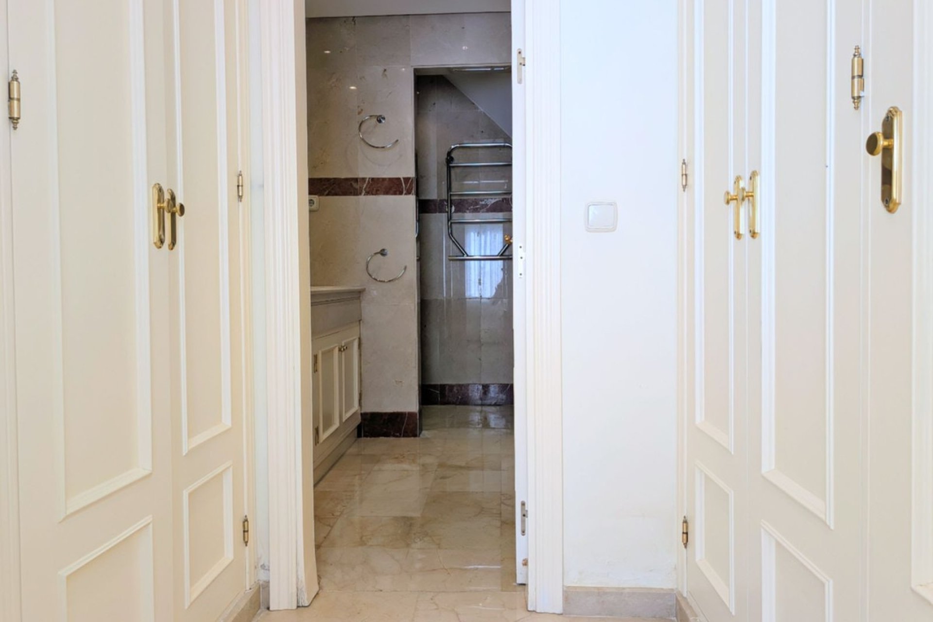 Resale - apartment - Estepona - New Golden Mile