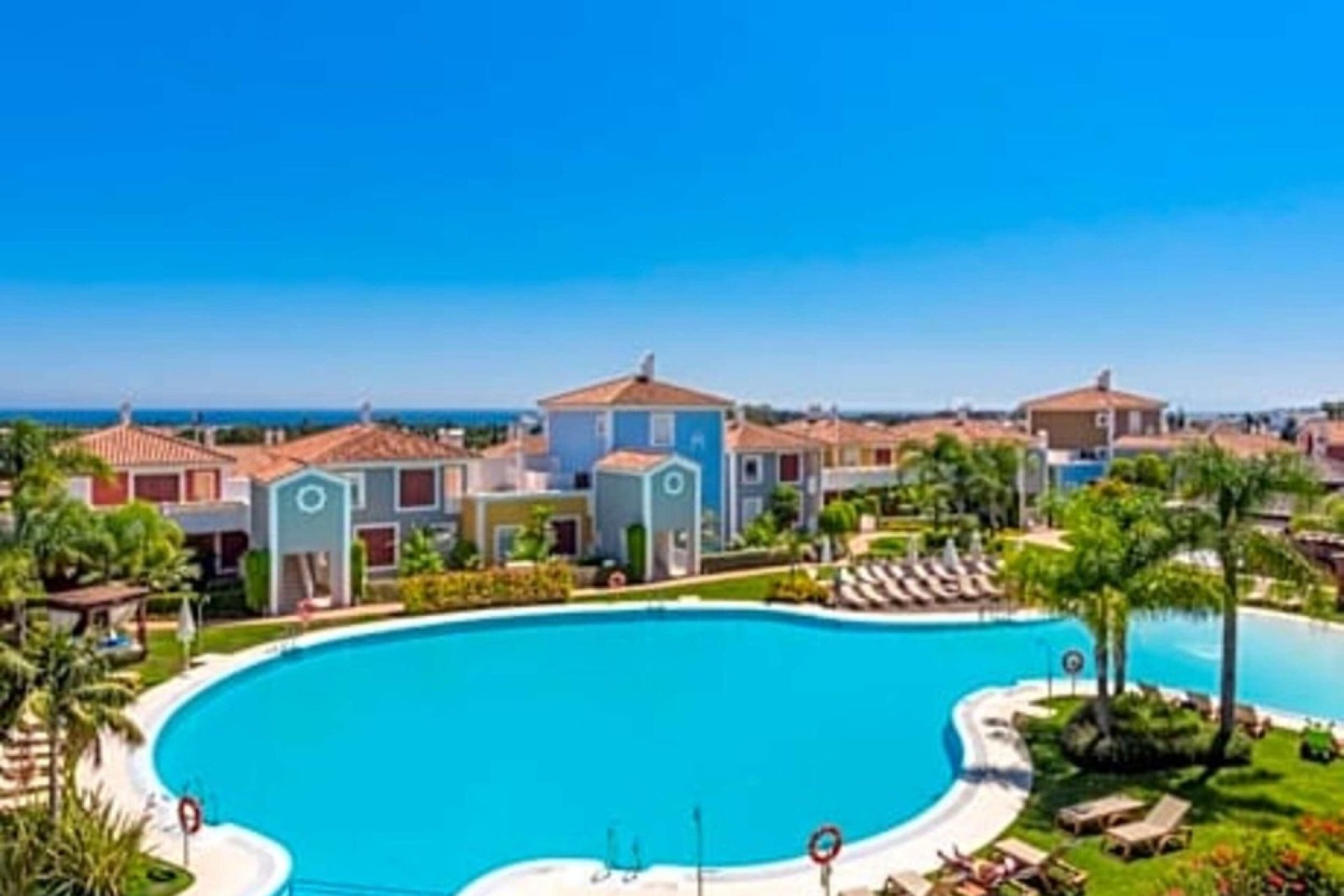 Resale - apartment - Estepona - New Golden Mile