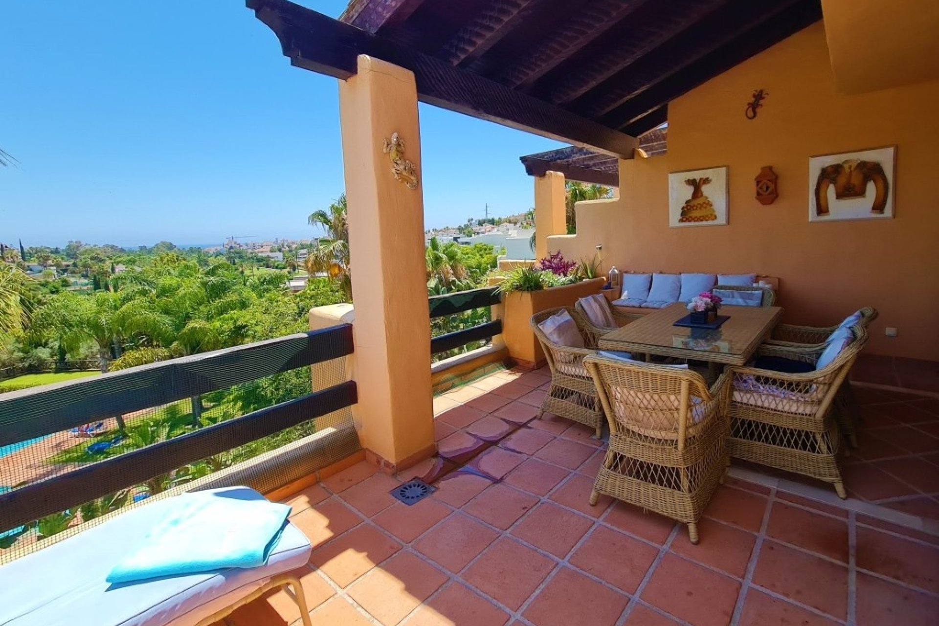 Resale - apartment - Estepona - New Golden Mile