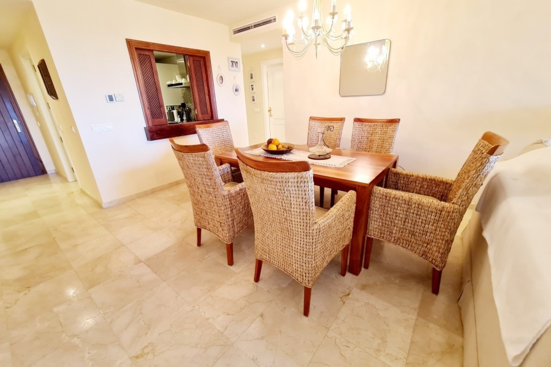 Resale - apartment - Estepona - New Golden Mile