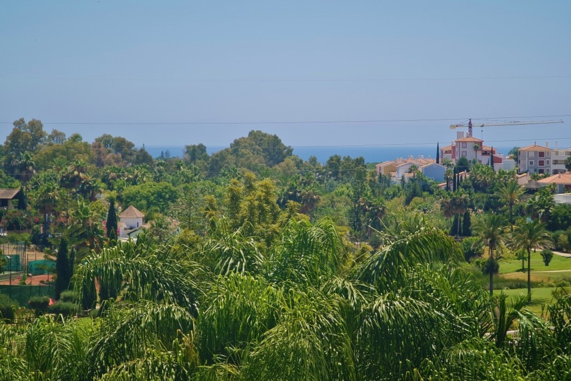 Resale - apartment - Estepona - New Golden Mile