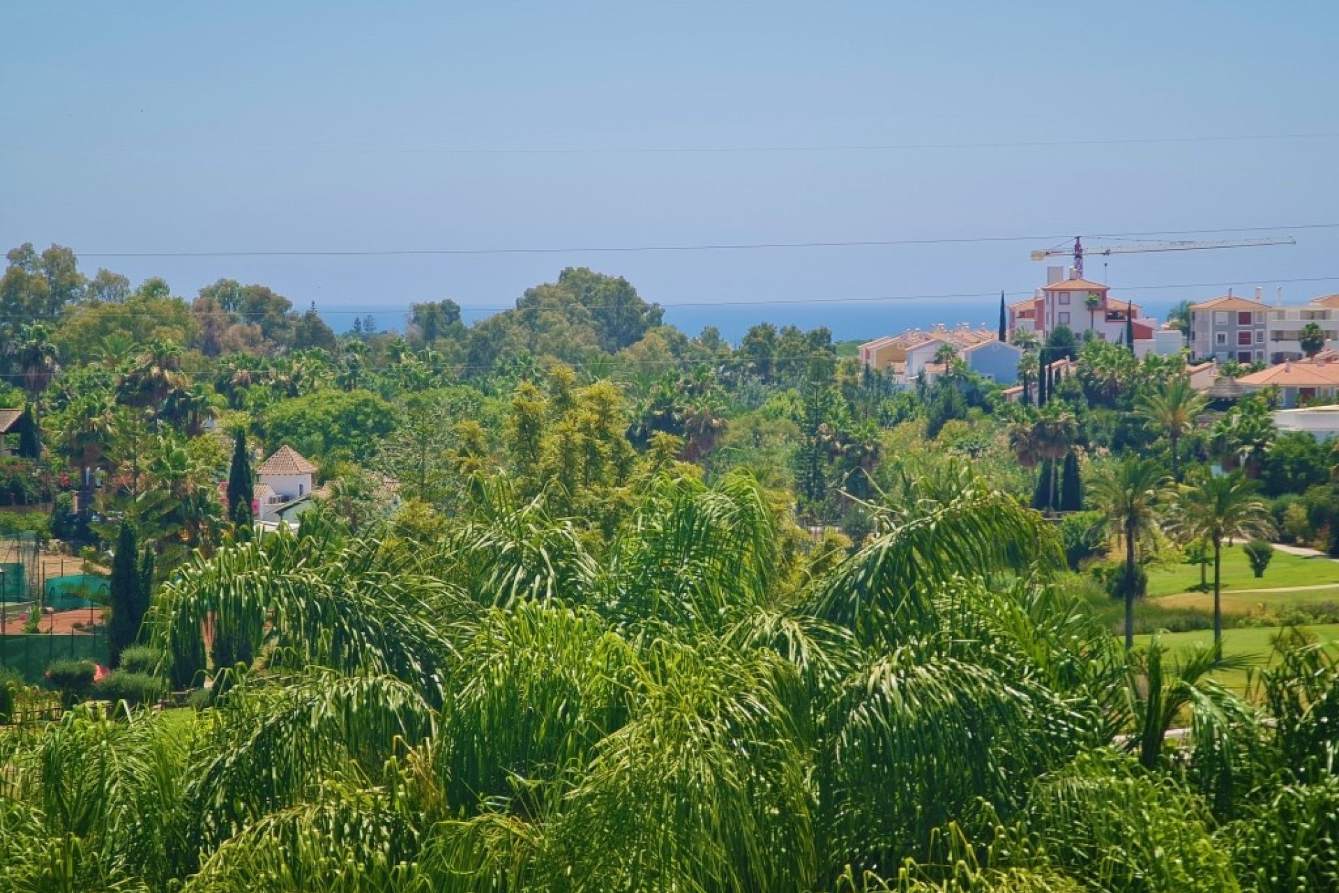 Resale - apartment - Estepona - New Golden Mile