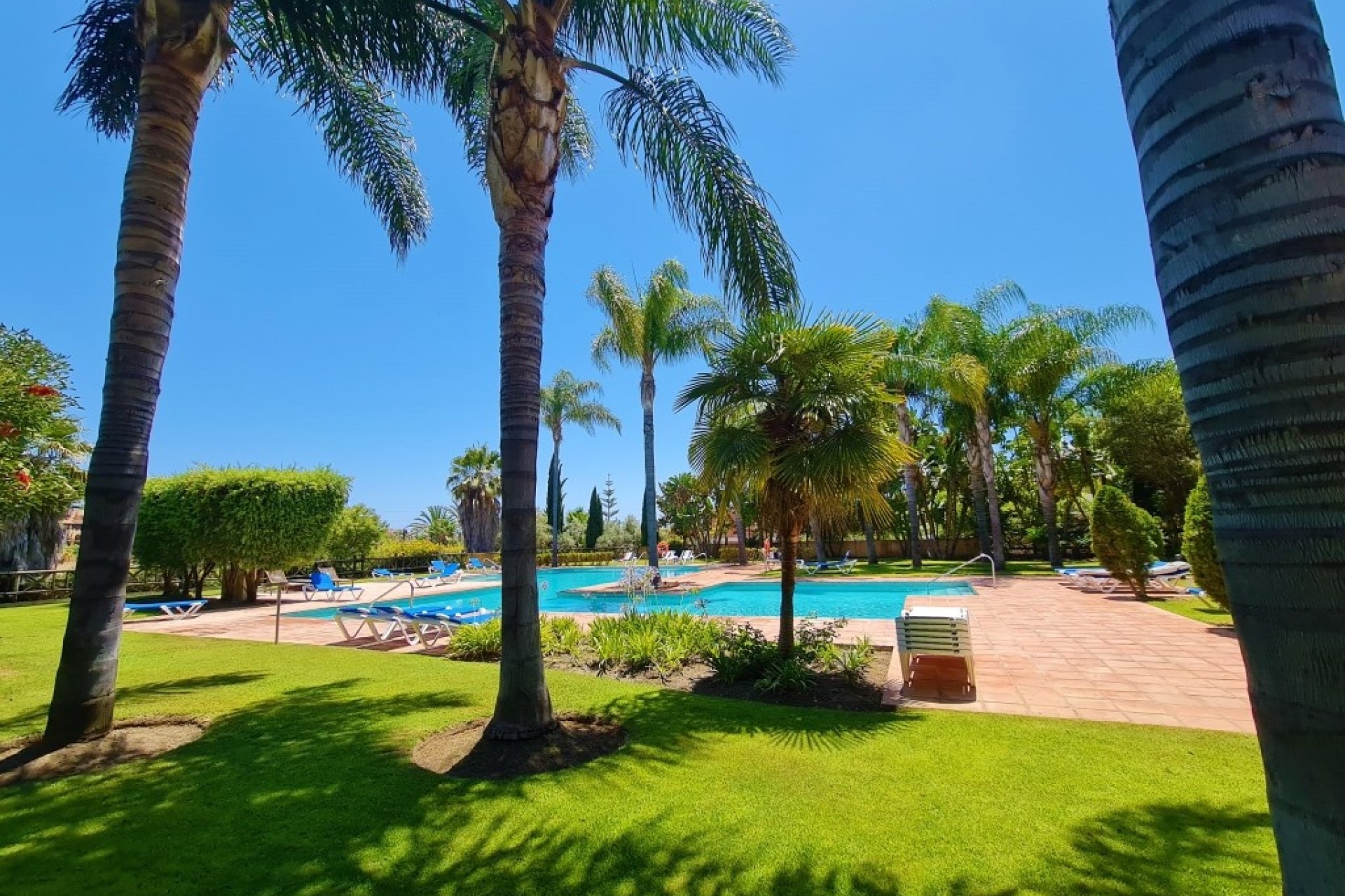 Resale - apartment - Estepona - New Golden Mile