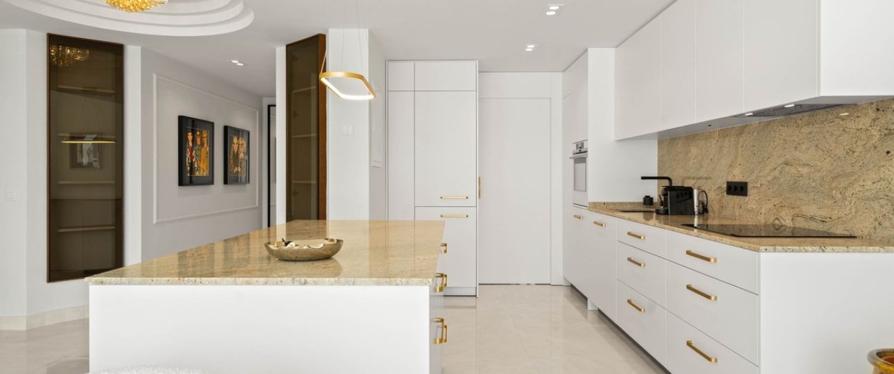 Resale - apartment - Estepona - New Golden Mile