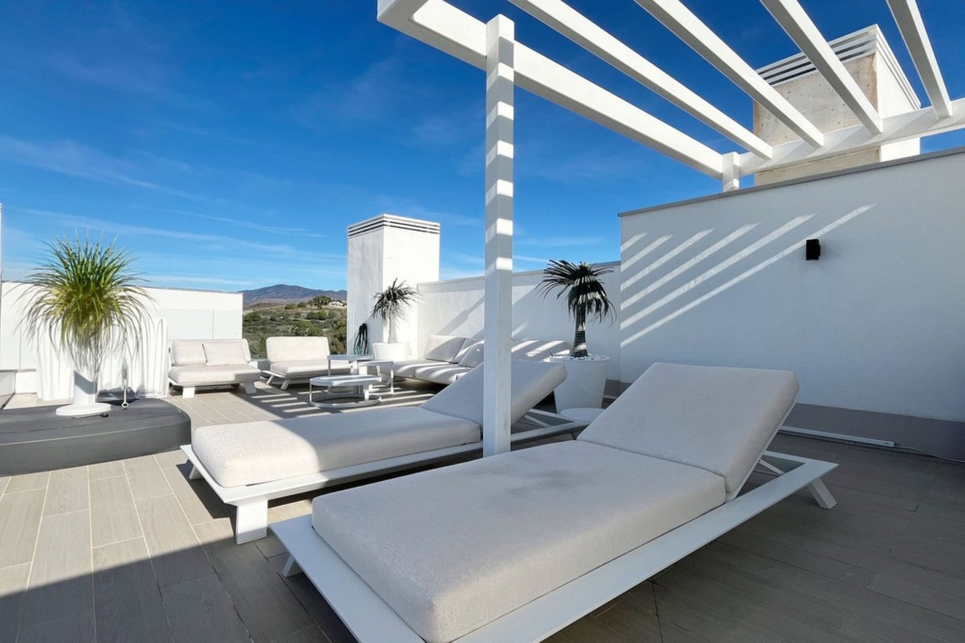 Resale - apartment - Estepona - New Golden Mile