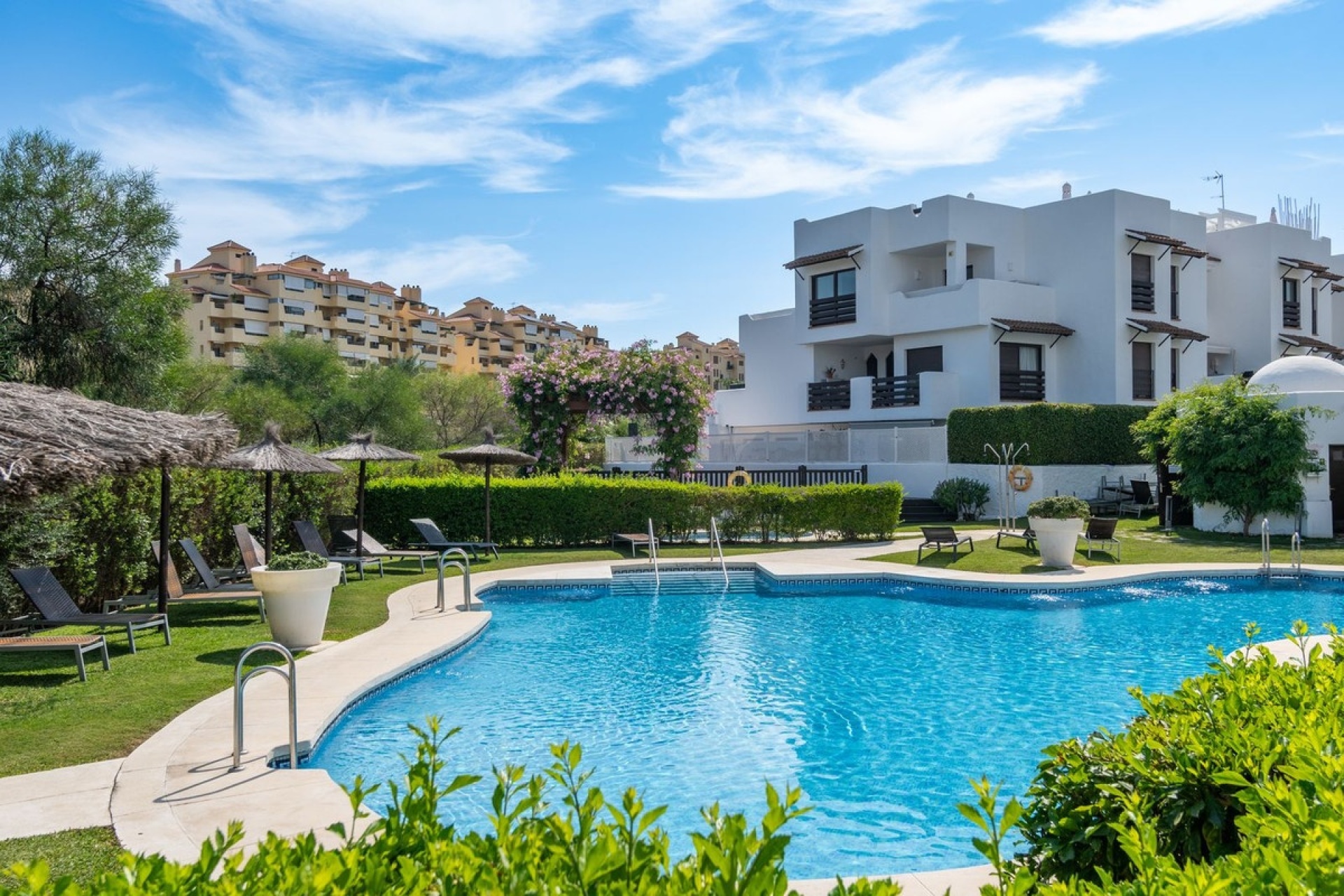 Resale - apartment - Estepona - New Golden Mile