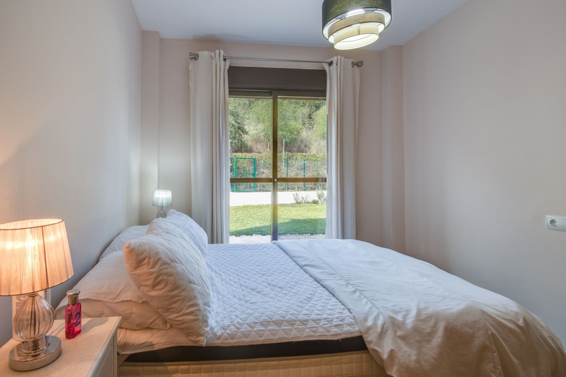 Resale - apartment - Estepona - New Golden Mile