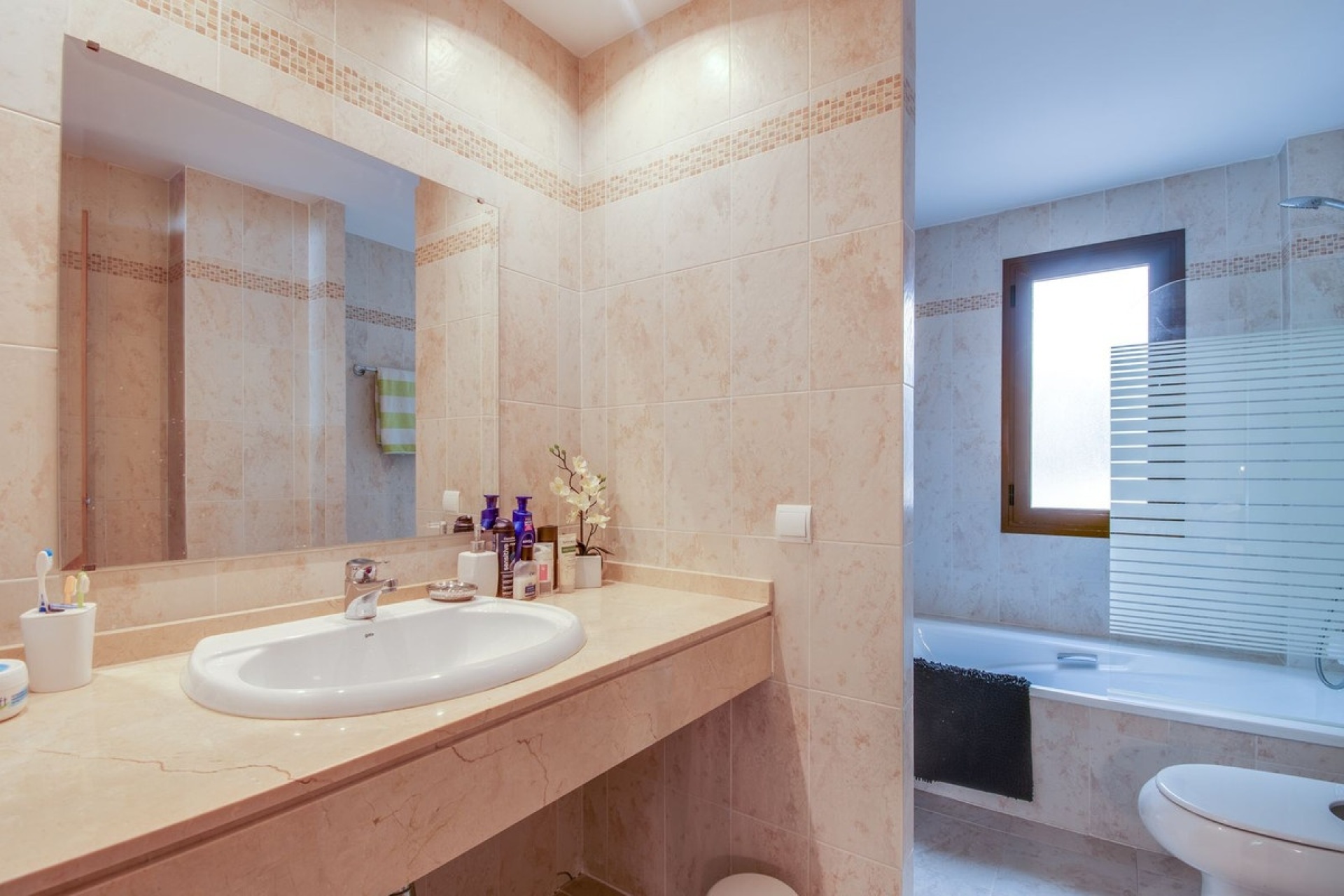 Resale - apartment - Estepona - New Golden Mile