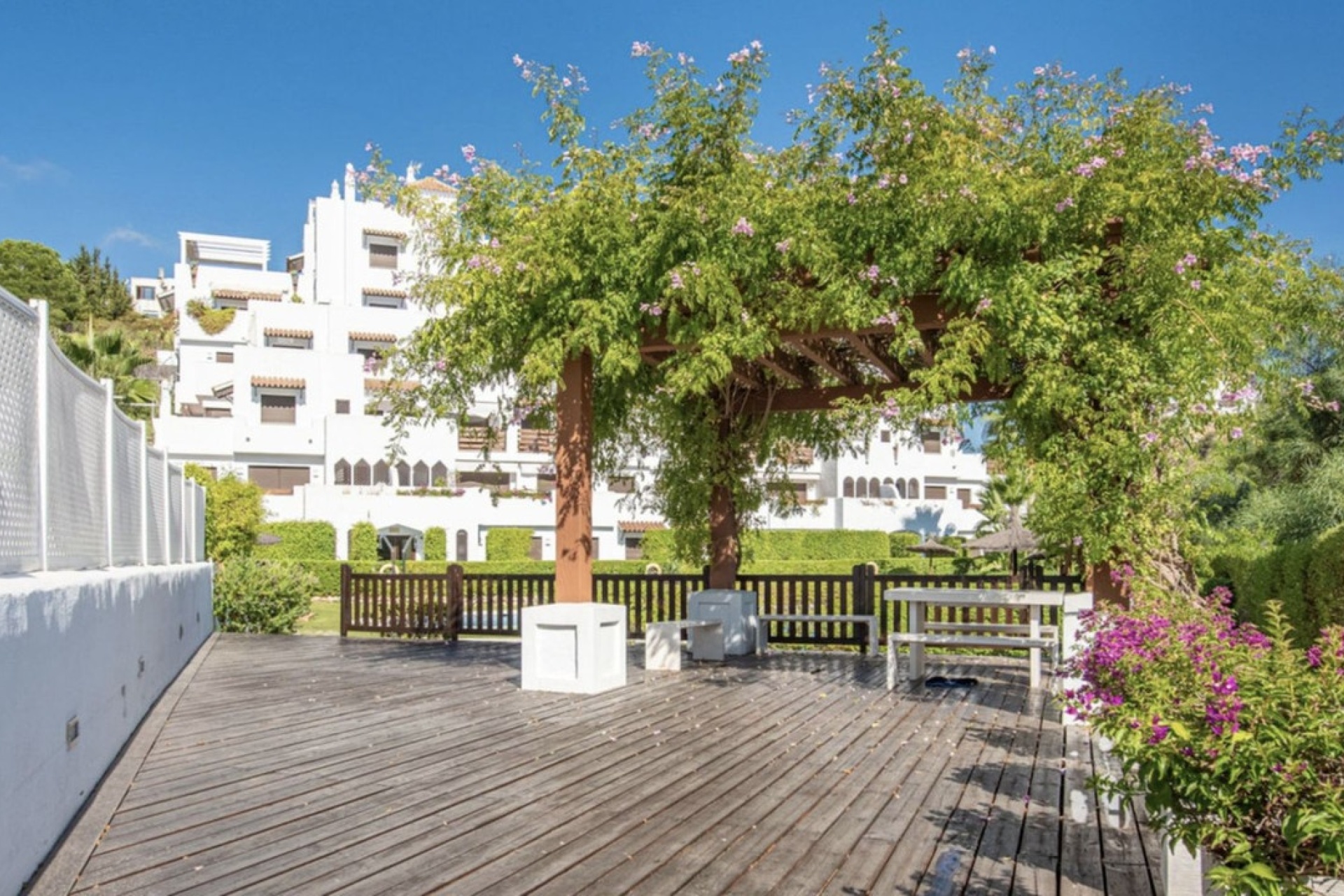 Resale - apartment - Estepona - New Golden Mile