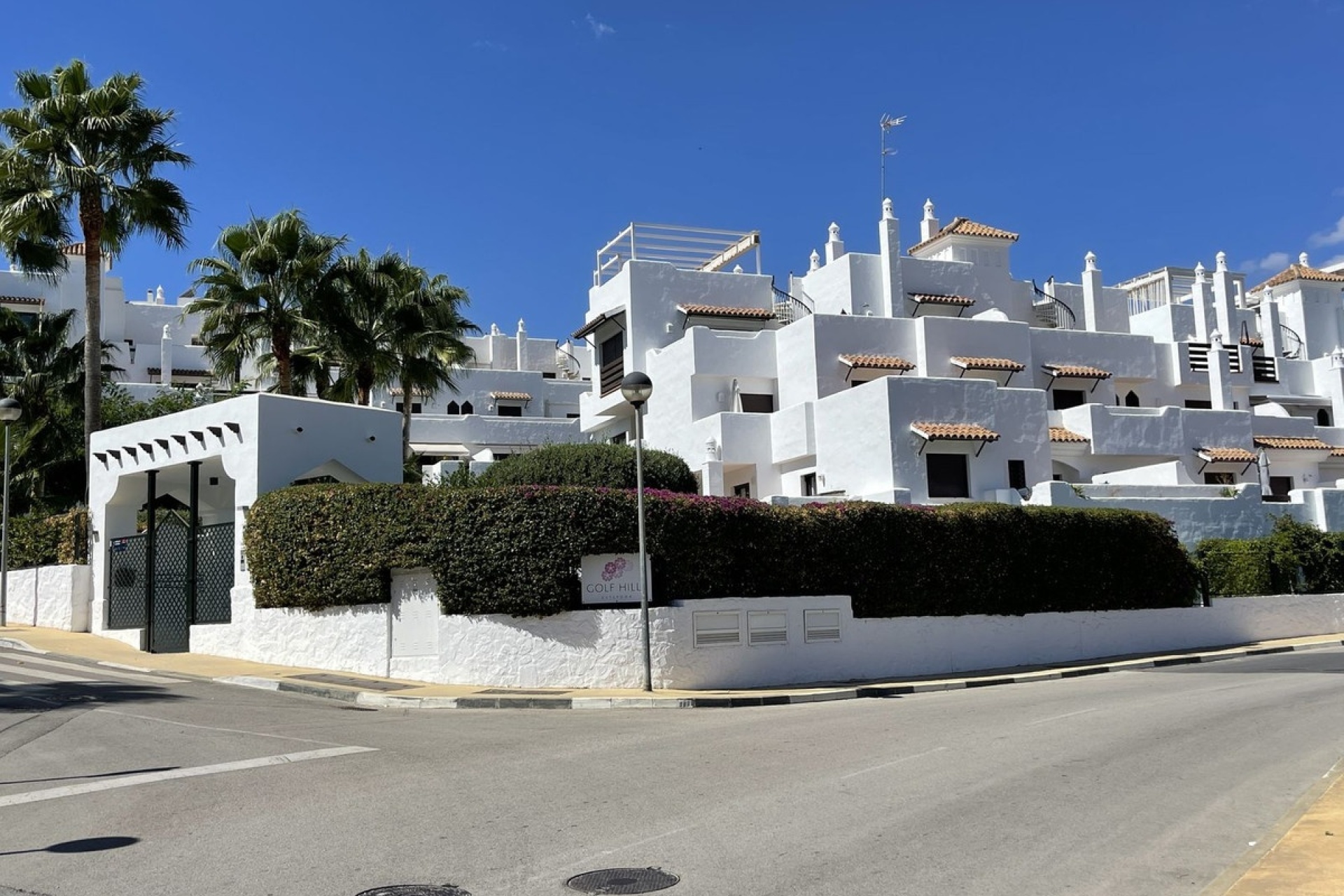 Resale - apartment - Estepona - New Golden Mile